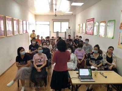 绿树红花依旧在，市妇联购买服务项目助力教育咨询蓬勃发展